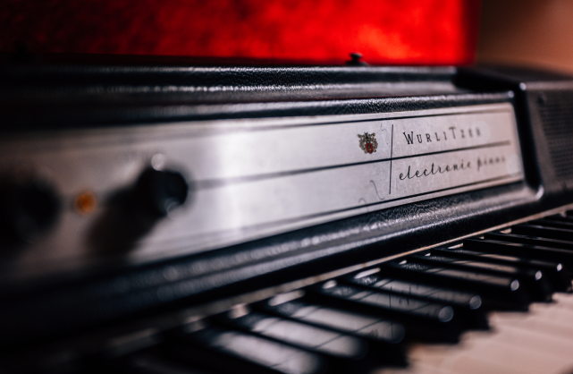 Close up of a Wurlitzer electronic piano.